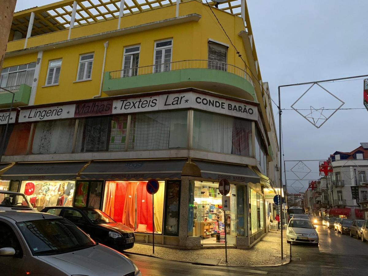 Lar Dois Coracoes Hostel Alges Luaran gambar
