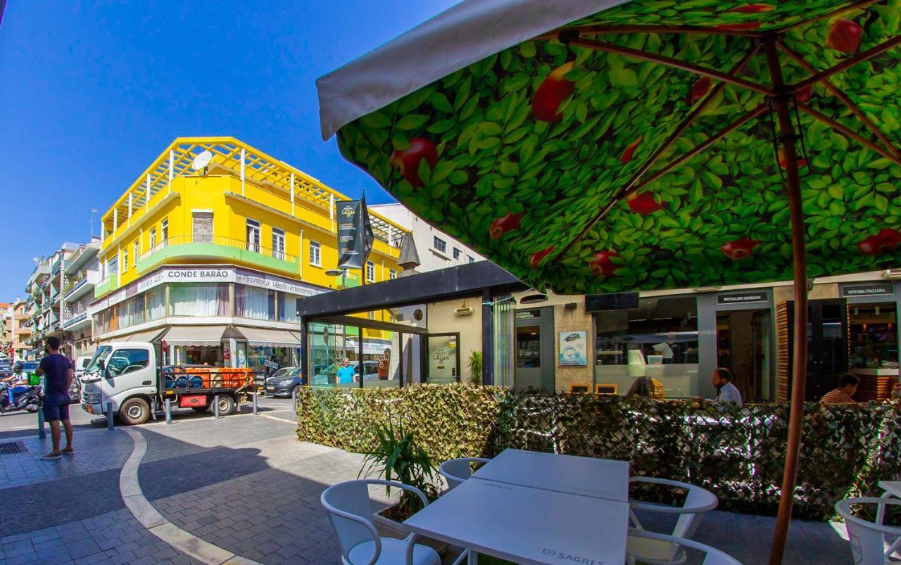 Lar Dois Coracoes Hostel Alges Luaran gambar